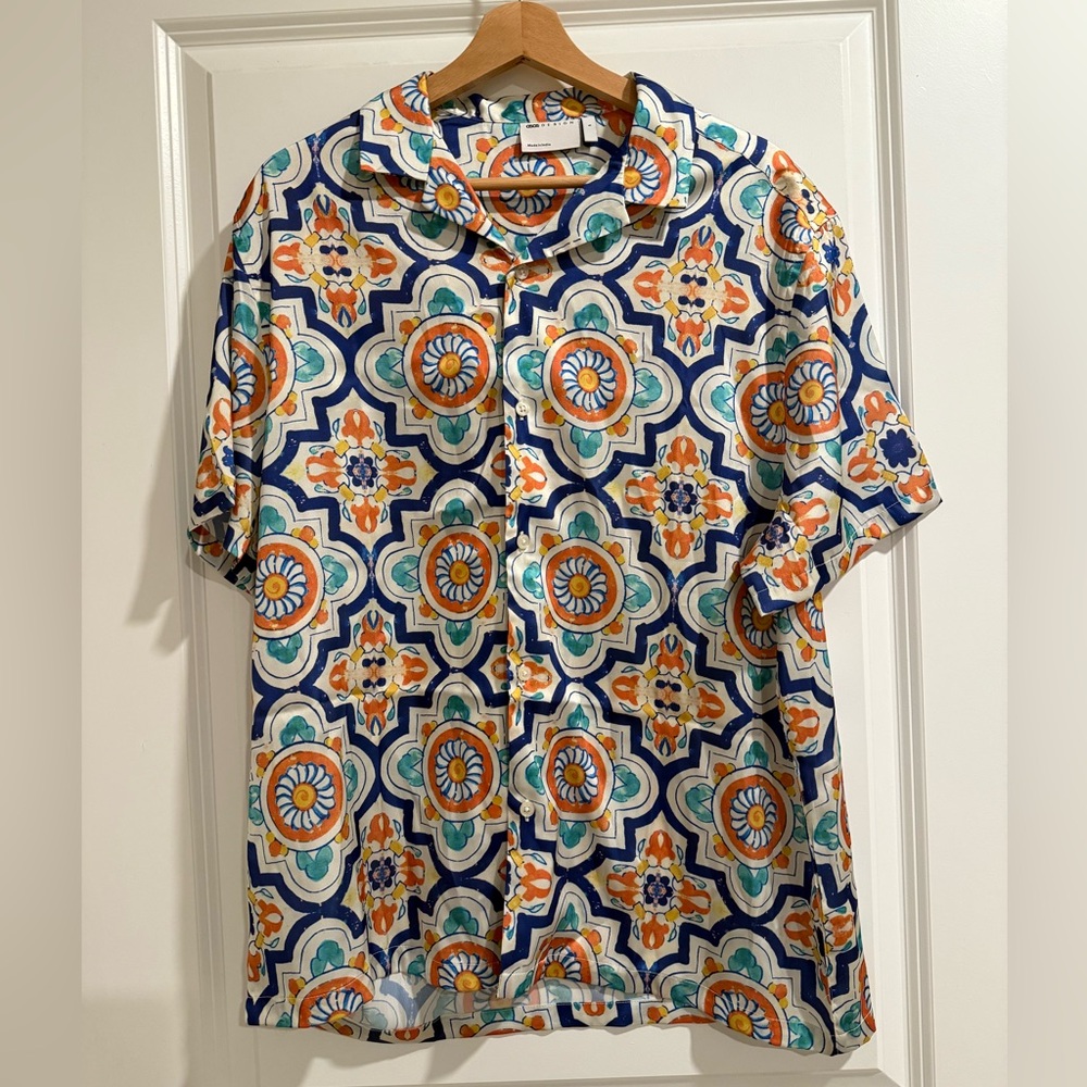 NWOT ASOS Casual Button Up S
